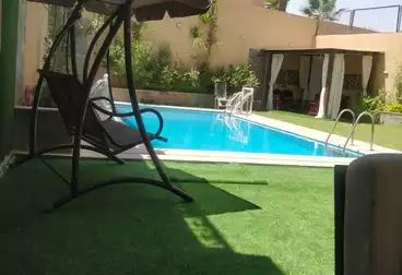 فلل للبيع - 8 غرف