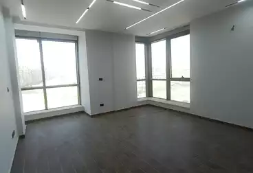 Apartments For sale - 5 rooms - floor 8