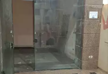 Commercial For sale - floor 0