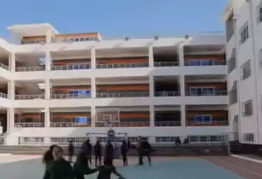 مدرسة للبيع - 30 غرف