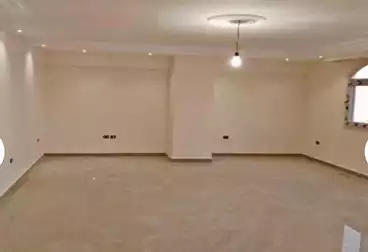 Apartments For sale - 2 rooms - floor 5