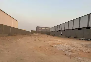 أراضي للإيجار