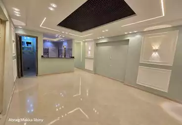 Apartments For sale - 3 rooms - floor 5