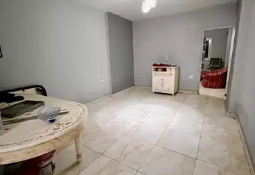undefined undefined - 2 rooms - floor 5