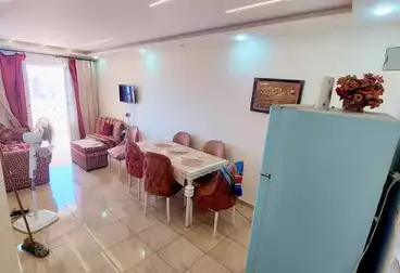 Furnished Apartment For rent - 3 rooms - floor 16