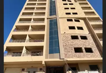 شقق للبيع - 3 غرف - بالدور 7