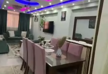 Apartments For sale - 2 rooms - floor 8