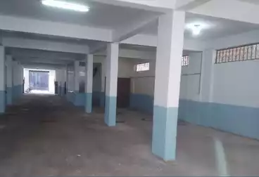 مصنع للبيع