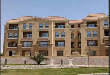 دوبلكس بحديقة للبيع - 3 غرف - بالدور 0