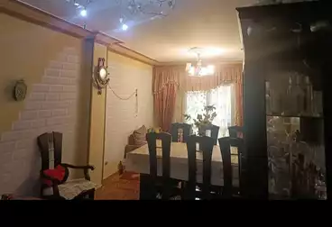 Furnished Apartment For sale - 3 rooms - floor 10