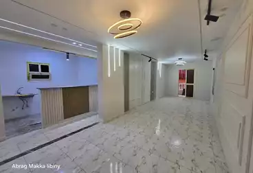 شقق للبيع - 3 غرف - بالدور 7