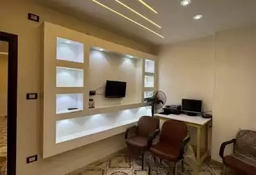 إداري للإيجار - 3 غرف - بالدور 2