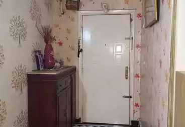 Apartments For rent - 3 rooms - floor 2