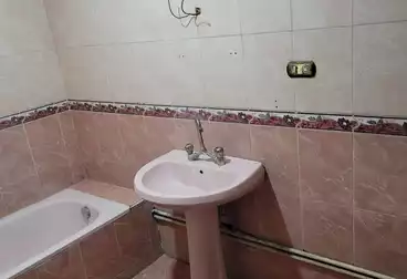 undefined undefined - 2 rooms - floor 5