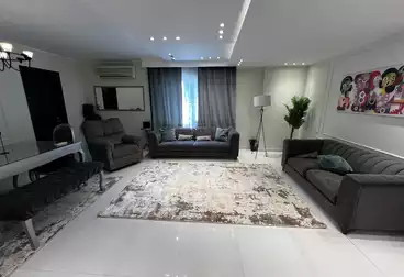 Apartments For rent - 3 rooms - floor 7
