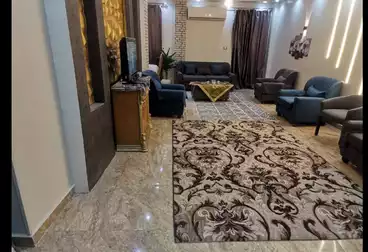 Furnished Apartment For sale - 3 rooms - floor 13