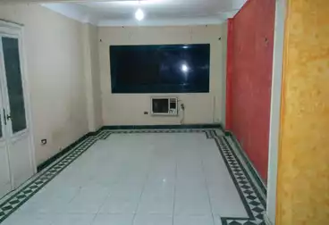 شقق للإيجار - 3 غرف - بالدور 1