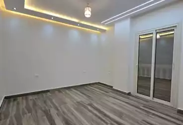 Apartments For sale - 3 rooms - floor 1