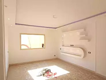 عقارات للبيع - 2 غرف - بالدور 12