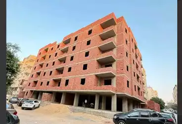 Apartment with Garden For sale - 3 rooms - floor 0