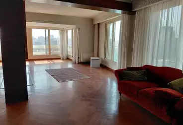 Apartments For rent - 3 rooms - floor 8