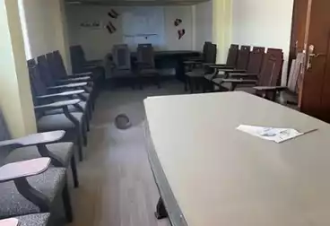 Administrative For rent - 7 rooms - floor 1