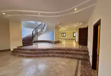 دور كامل للإيجار - 5 غرف - بالدور 1