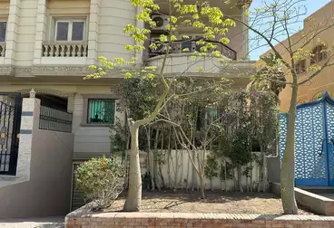 Apartments For sale - 3 rooms - floor 2