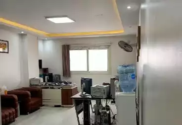 إداري للإيجار - 3 غرف - بالدور 1