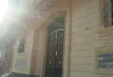 House / Home For sale - 3 rooms