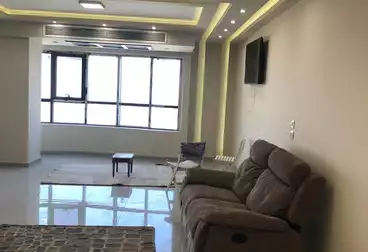 مقر إداري للإيجار - 3 غرف - بالدور 5