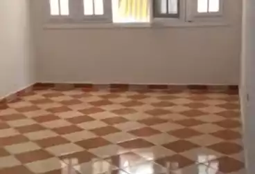 Apartments For sale - 3 rooms - floor 1