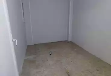 Apartments For sale - 2 rooms - floor 1