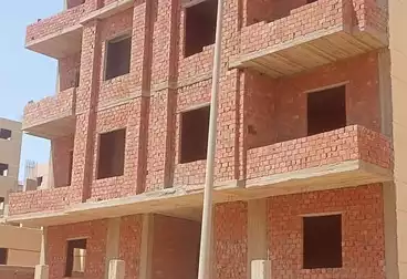 شقق للبيع - 3 غرف - بالدور 1