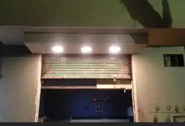 Commercial For sale - floor 0