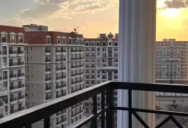 Apartments For sale - 3 rooms - floor 4