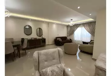 عقارات للإيجار - 3 غرف - بالدور 1