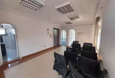 Apartments For rent - 6 rooms - floor 5