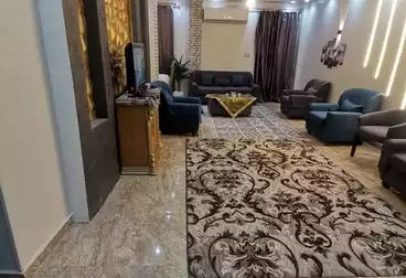 Furnished Apartment For sale - 3 rooms - floor 13
