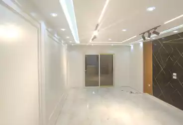 شقق للبيع - 3 غرف - بالدور 11