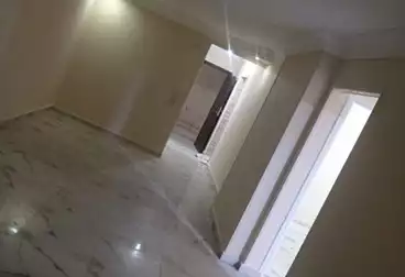شقق للإيجار - 3 غرف - بالدور 1