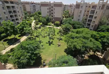 Apartments For sale - 2 rooms - floor 5