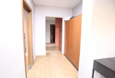 Apartments For rent - 5 rooms - floor 1