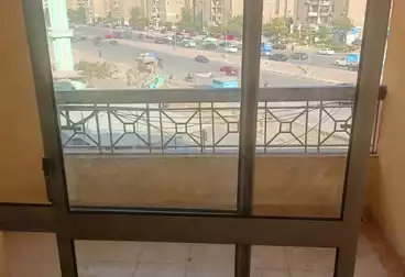Apartments For sale - 2 rooms - floor 3