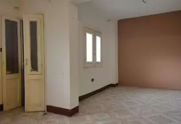 Apartments For sale - 3 rooms - floor 9