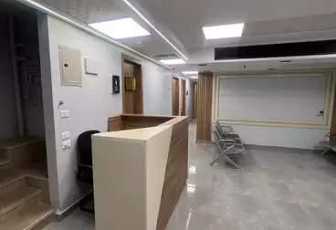 Medical For rent - 2 rooms - floor 1