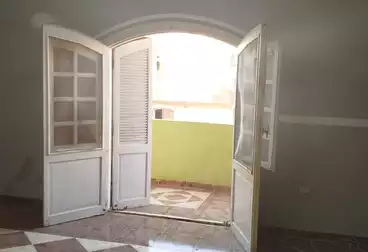 شقق للإيجار - 3 غرف - بالدور 2