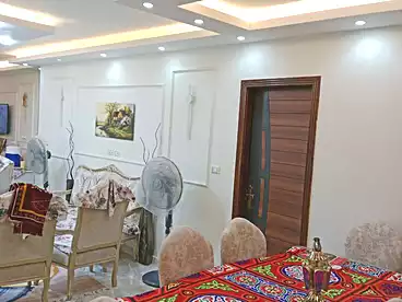 شقق للبيع - 3 غرف - بالدور 10