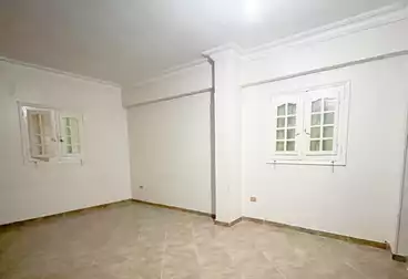 شقق للإيجار - 3 غرف - بالدور 1