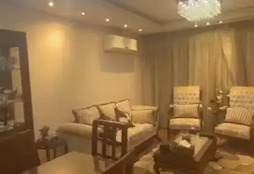 Apartments For rent - 2 rooms - floor 9